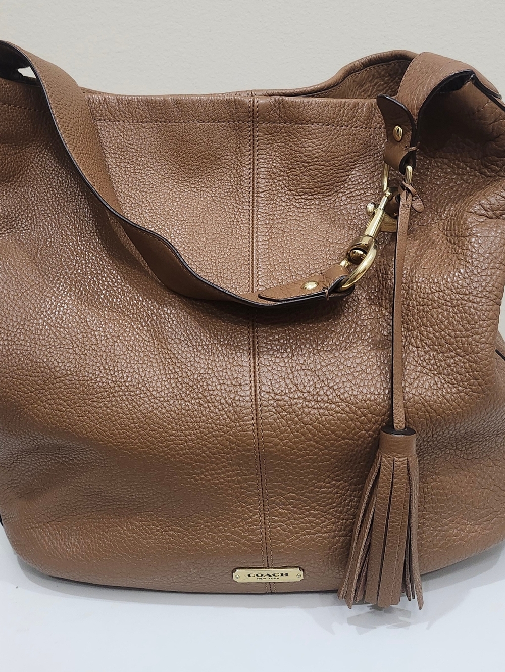 Coach Avery Pebbled Leather Shoulder Tote Hobo Satchel Bag #F23309 Saddle Brown - Picture 2 of 12